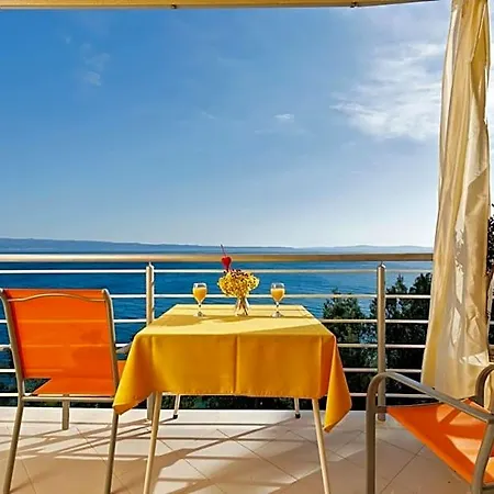 Апартаменти Beautiful With A Balcony Next To The